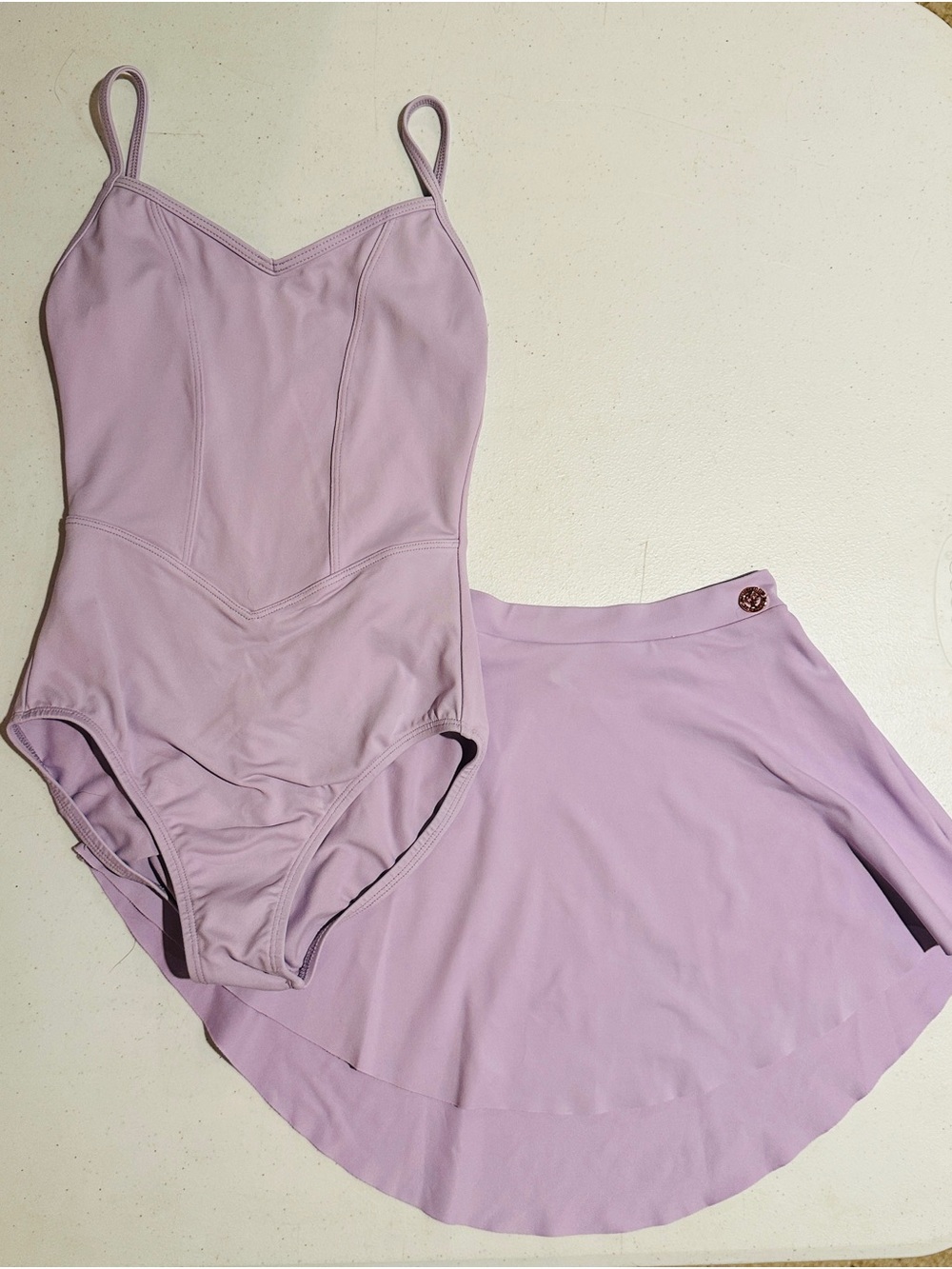 Danse De Paris Lilac Girl’s Leotard and Skirt Set - Brand